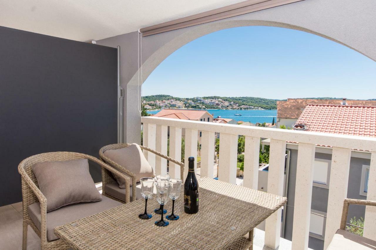 Villa Bozana Trogir Exterior photo